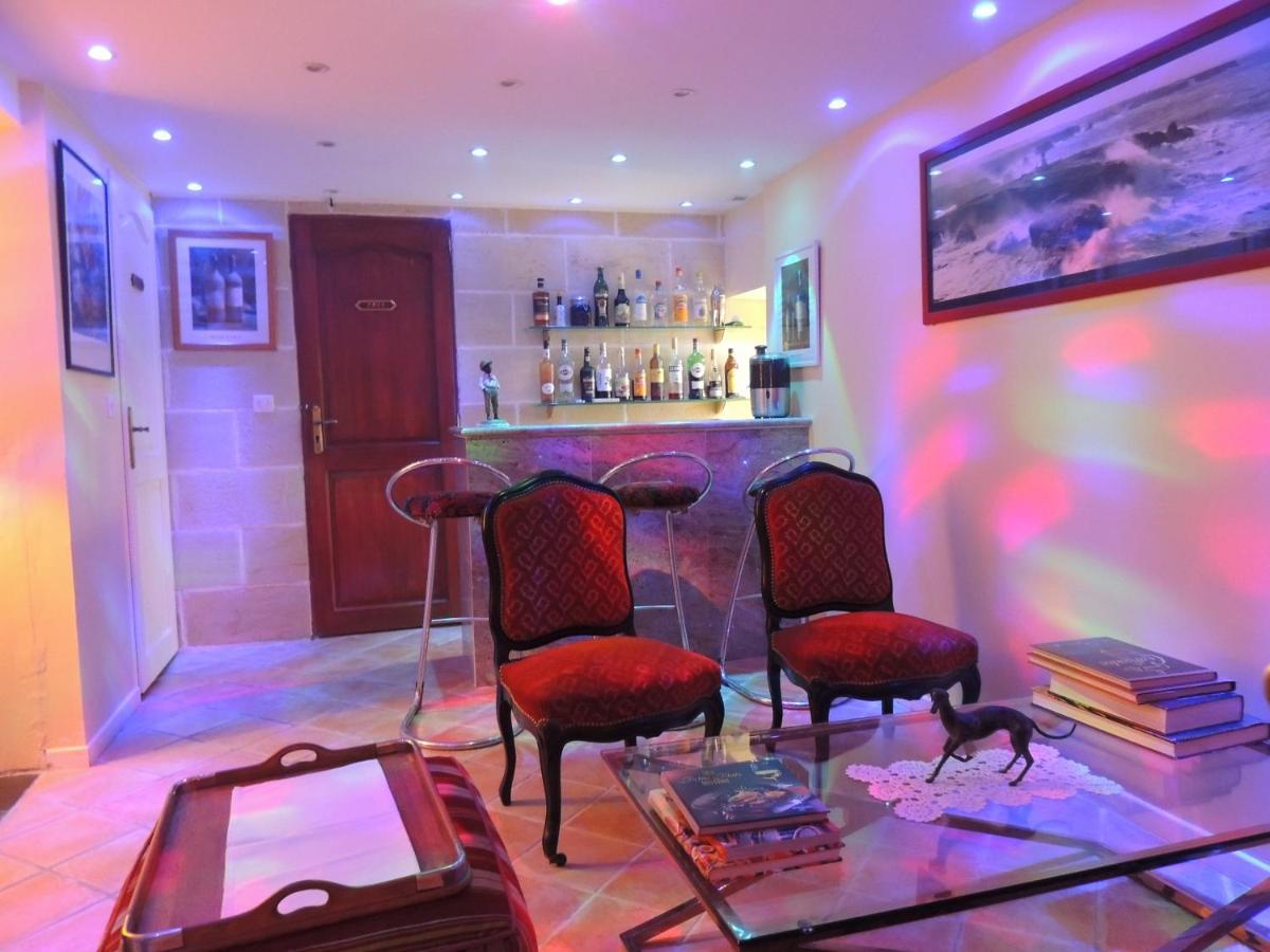 Le Jardin Des Cygnes Bed and Breakfast Pineuilh Esterno foto
